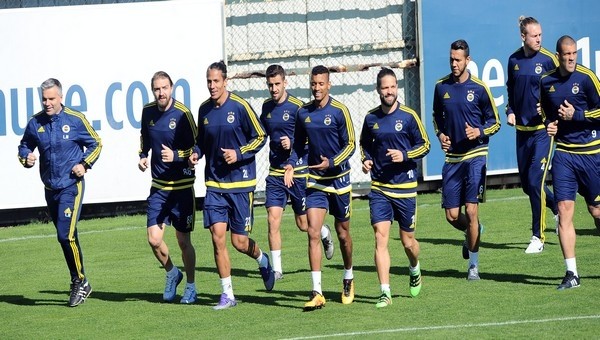Fenerbahçe'de'de Moskova hazırlıkları başladı