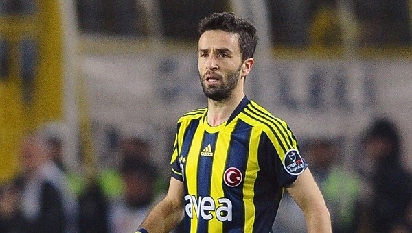 Gökhan Gönül'den örnek hareket - Fenerbahçe Haberleri