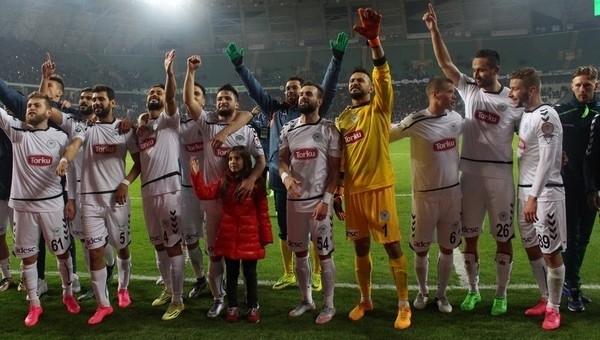 Konyaspor 3. kez çeyrek finalde