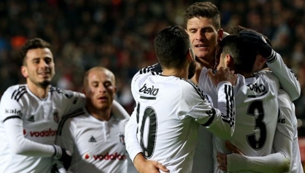 Mario Gomez, Çin'e transfer olacak mı?