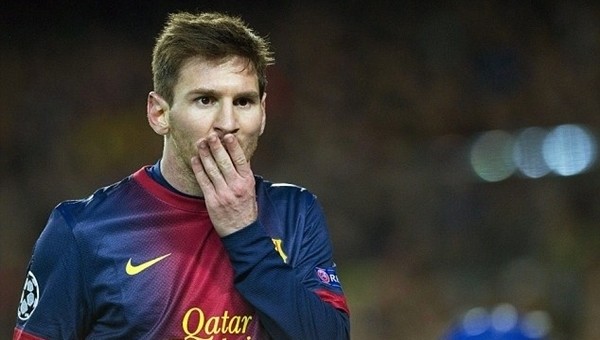 Messi'ye böbrek taşı şoku