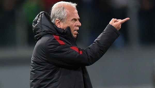 Mustafa Denizli geldi, Aslan deplasman galibiyetini unuttu