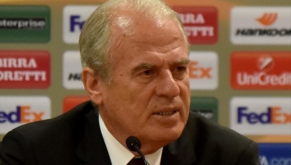 Mustafa Denizli tek başına başarılı olamadı