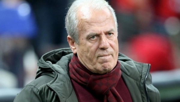 Mustafa Denizli'nin yeni sistemi - Galatasaray Haberleri