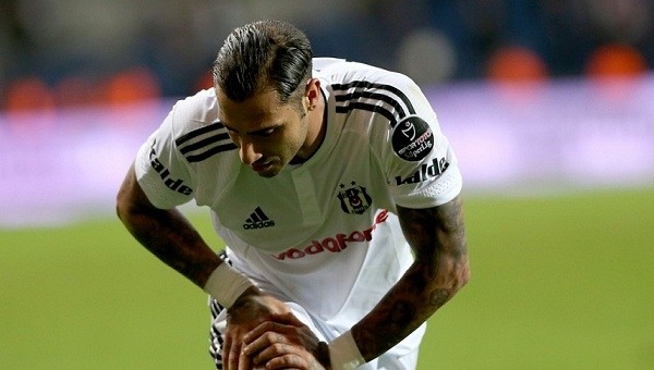Quaresma girdi, maç değişti