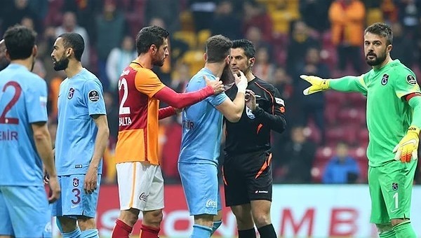 Trabzon'da öfke büyük! 'Türk futbolu ölmüştür'