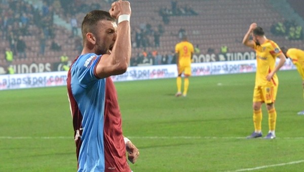 Trabzonspor - Kayserispor maçına damga vuran olay - Süper Lig Haberleri