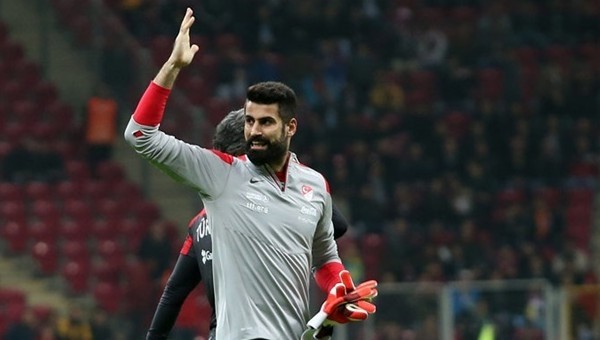 Volkan Demirel şikayetinden vazgeçti - Fenerbahçe Haberleri