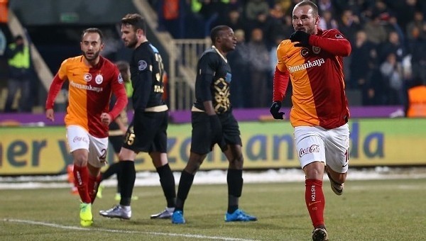 Wesley Sneijder'e artık prim yok!