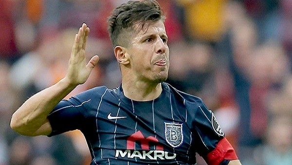 Emre Belözoğlu, Süper Lig'de ilk kez penaltı kaçırdı
