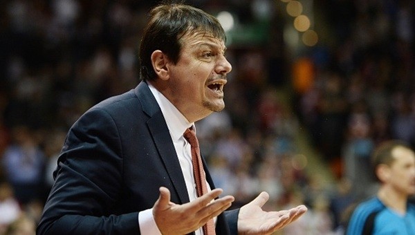 Ergin Ataman hakemlerden yakındı!