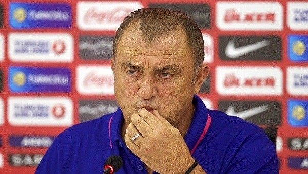 Fatih Terim Milli takım kampından ayrıldı