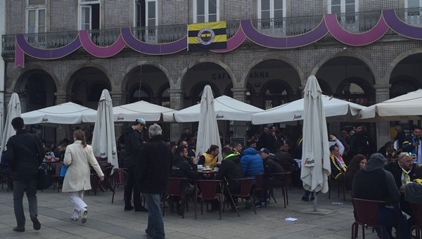 Fenerbahçe taraftarları Braga'yı Kadıköy'e çevirdi - Avrupa Ligi Haberleri