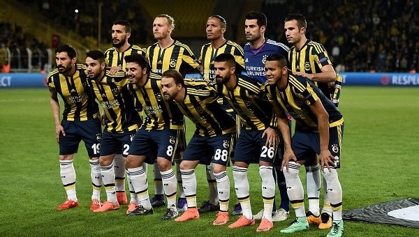 Gökhan Gönül, Mehmet Topal ve Caner Erkin'in sözleşmeleri neden uzatılmıyor? - Fenerbahçe Haberleri