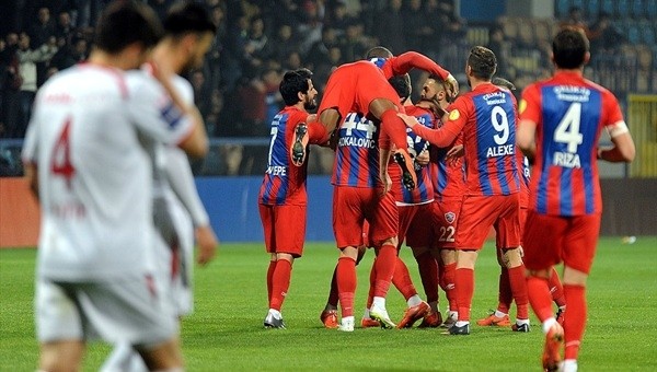 Karabükspor, Samsunspor'u tek golle devirdi