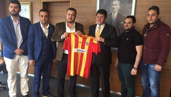Kayserisporlu taraftarlardan Boydak Holding'e ziyaret - Süper Lig Haberleri