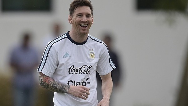 Lionel Messi, Manchester City'ye mi transfer olacak?