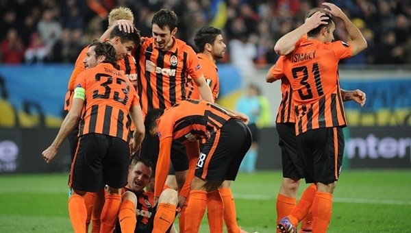 Lucescu'nun Shakhtar'ı avantajı kaptı