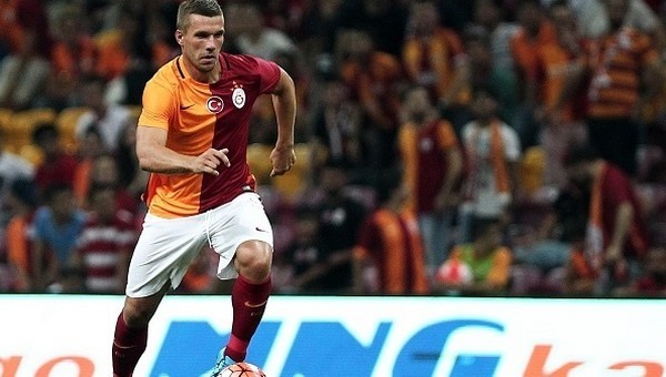 Lukas Podolski, Galatasaray'dan ayrılacak mı?