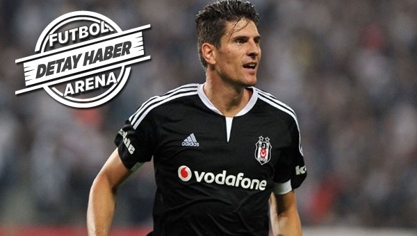 Mario Gomez, Beşiktaş'ı taşıyor