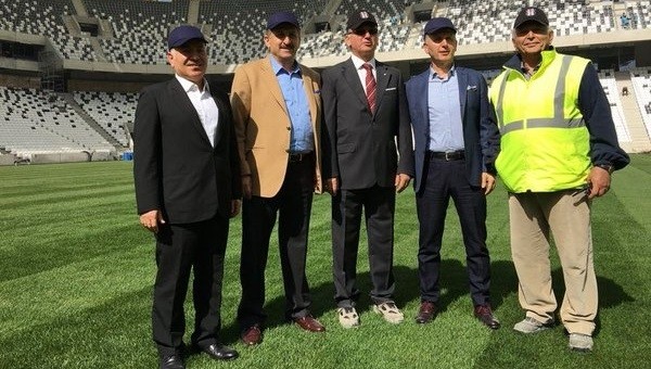 Muharrem Usta, Vodafone Arena'yı gezdi