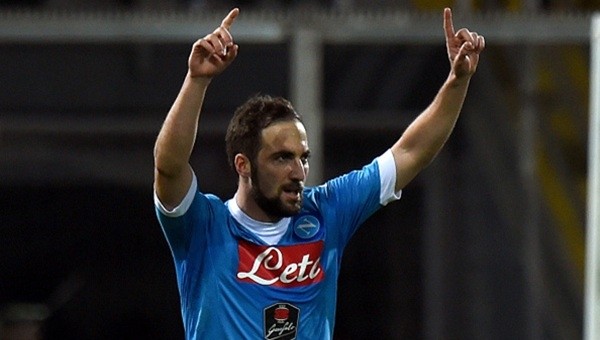 Napoli'nin Gonzalo Higuain'i var!