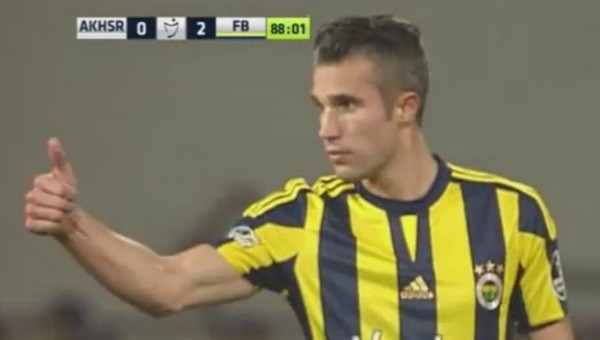 Pereira, Van Persie'yi çıkarmak için izin mi istedi?
