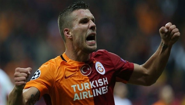 Lukas Podolski'den Braga-Fenerbahçe maçı sonrası kızdıran tweet - Galatasaray Haberleri