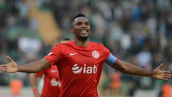 Samuel Eto'o'dan Beyaz Show sürprizi - Antalyaspor Haberleri