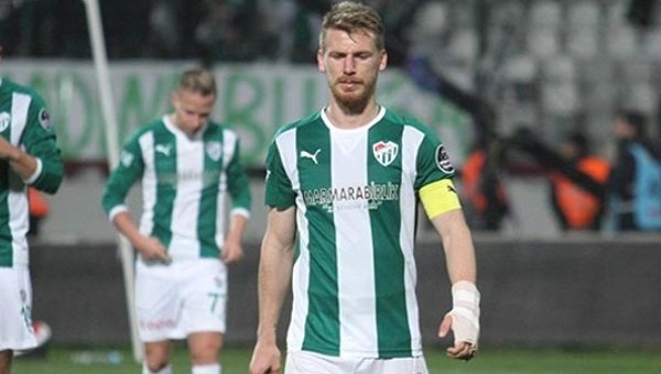 Serdar Aziz'in sakatlığında son durum