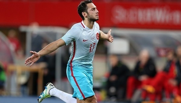 Trabzonspor'dan Hakan Çalhanoğlu açıklaması - Süper Lig Haberleri