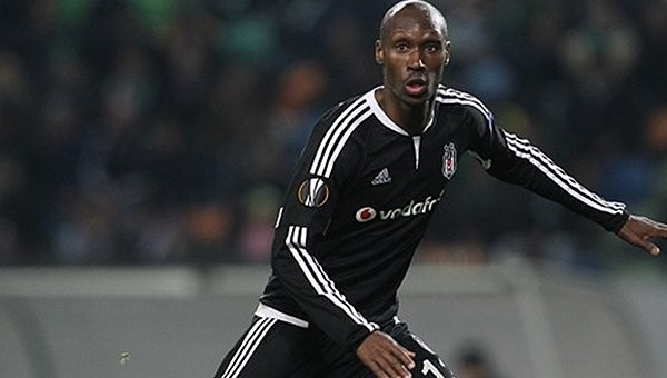 Atiba Beşiktaş kariyerinde 2. kez oyundan alındı