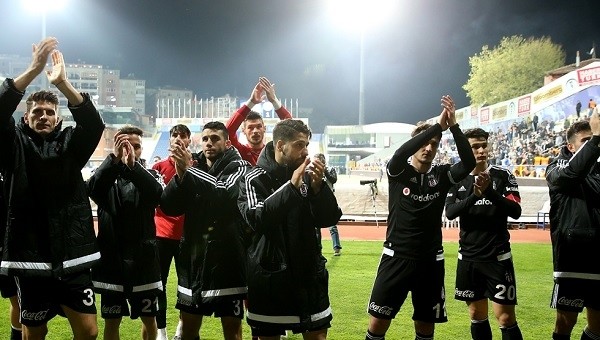 Beşiktaşlı futbolculardan şampiyonluk yemini