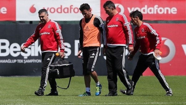 Beşiktaş'ta Oğuzhan Özyakup korkuttu