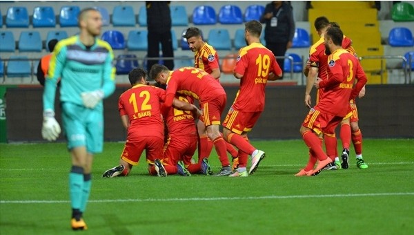 Bursaspor'a bir darbe de Kayserispor'dan