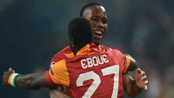 Emmanuel Eboue'nin borcunu Didier Drogba ödeyecek - Premier Lig Haberleri