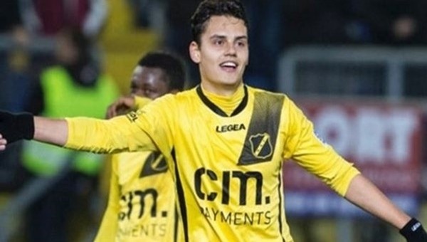 Enes Ünal'dan Nac Breda'da hat-trick - İZLE