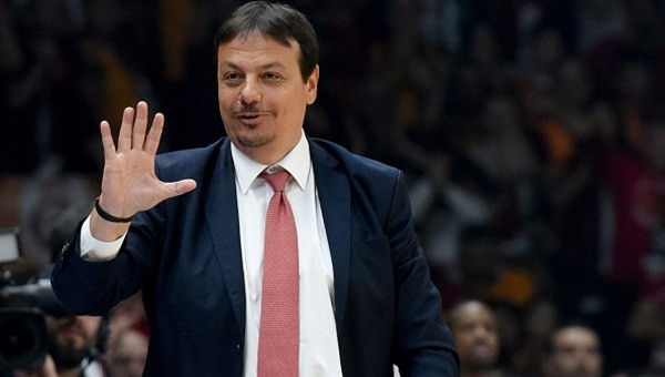 Ergin Ataman dediğini yaptı!