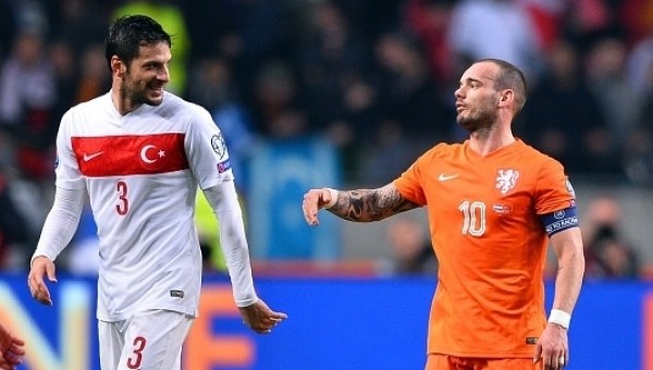 Galatasaray'da Sneijder ve Hakan Balta'nın sakatlıklarında son durum - Süper Lig Haberleri