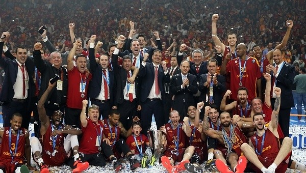 Galatasaray'dan Eurocup'ta tarihi şampiyonluk