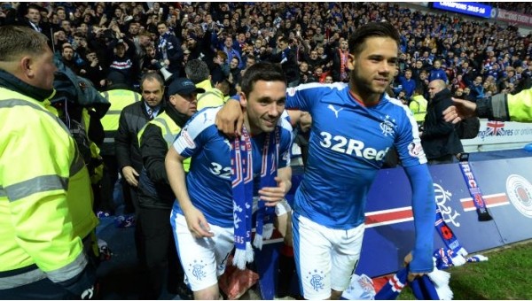 Glasgow Rangers yeniden İskoçya Premier Lig'de