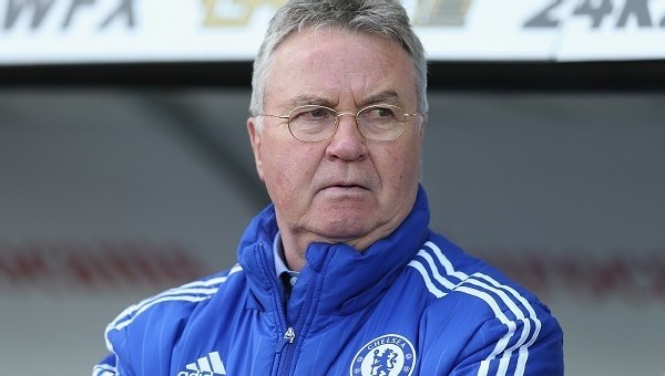 Guus Hiddink: 'Hazard karanlıkta' - Chelsea Haberleri