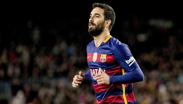 İspanyol basınından Arda Turan'a El Clasico eleştirisi