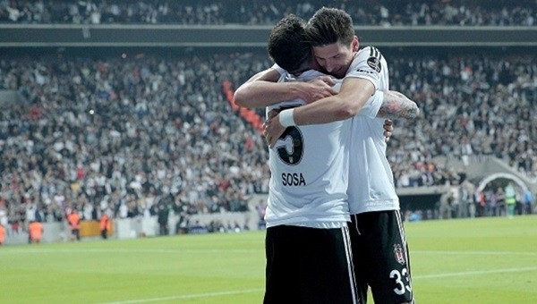 Beşiktaş'ta taraftarları mest eden ortaklık - Süper Lig Haberleri