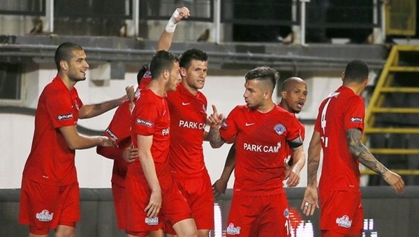 Kasımpaşa deplasmanda Akhisar'ı devirdi