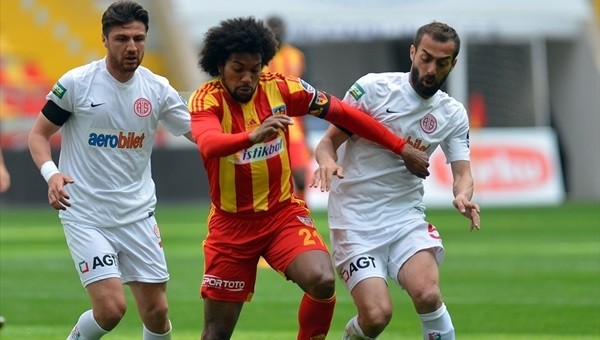 Kayserispor ile Antalyaspor yenişemedi
