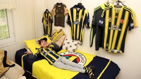 Kurtuluş Derinbay'ın en büyük hayali Van Persie ve Nani'yi görebilmek - Fenerbahçe Haberleri