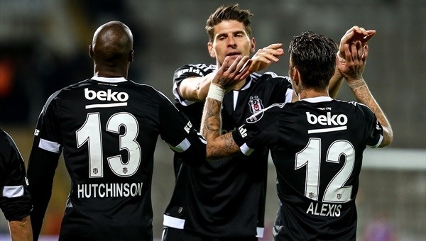 Mario Gomez Sivasspor karşısında kalitesini konuşturdu - Beşiktaş Haberleri