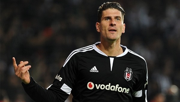 Mario Gomez'den takım arkadaşlarına sitem