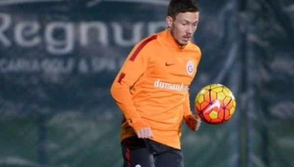 Jan Olde Riekerink, Tarık Çamdal'ı Martin Linnes'e tercih etti - Galatasaray Haberleri